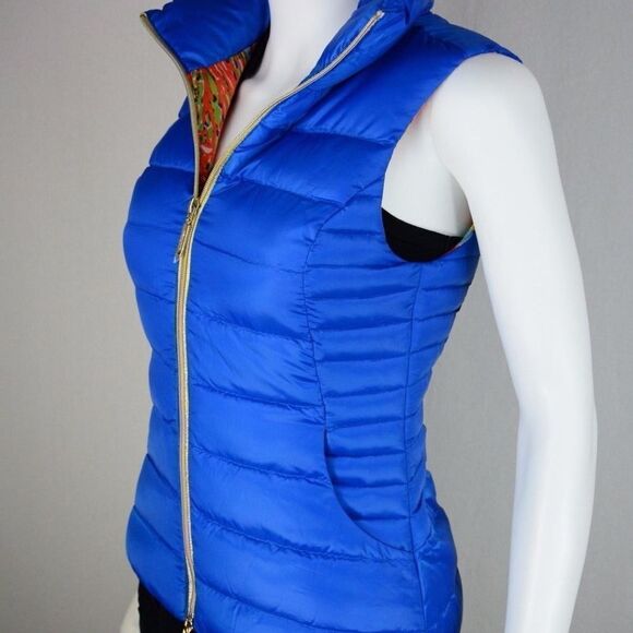Lilly Pulitzer Snow Vest - Open to offers! - Picture 2 of 4